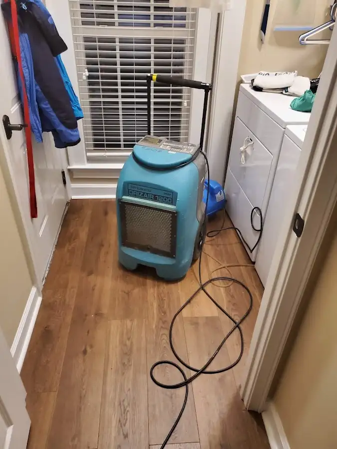 Commercial dehumidifier deployed for Crawl Space Restoration in Nederland